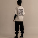 Уцінена футболка QR молочна
