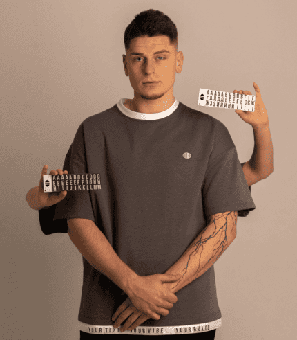 Уцінена футболка Гра Літер сіра